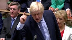 Britský premiér Boris Johnson v parlamentu.