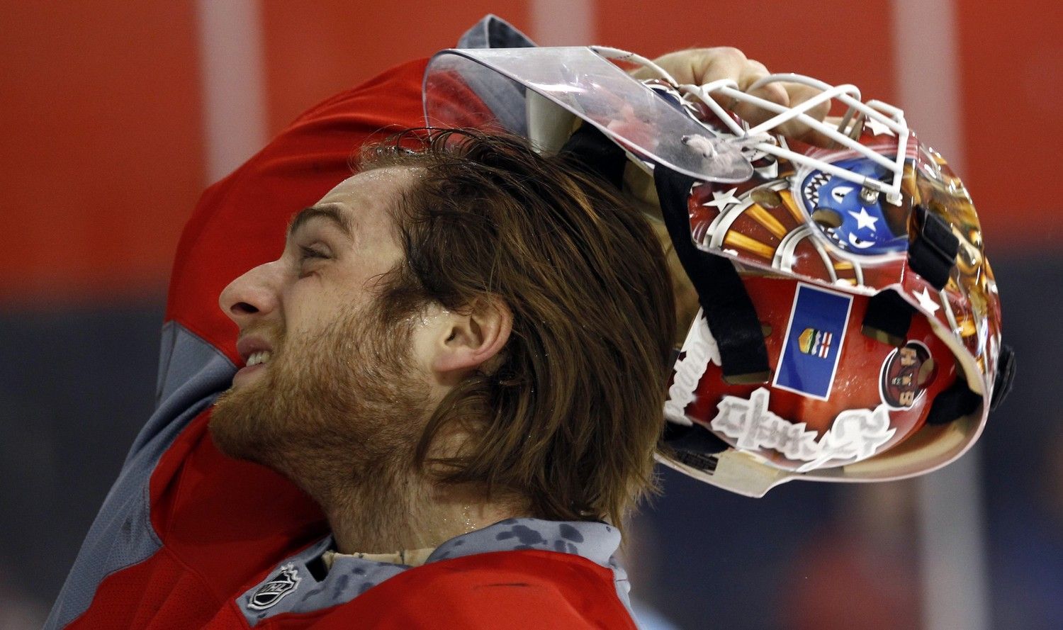 Trénink Washington Capitals před sérií s New York Rangers. Brankář Braden Holtby