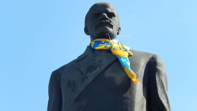 Leninova socha v Kramatorsku.