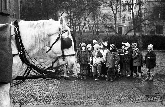 Praha 1986: pohled do ulic