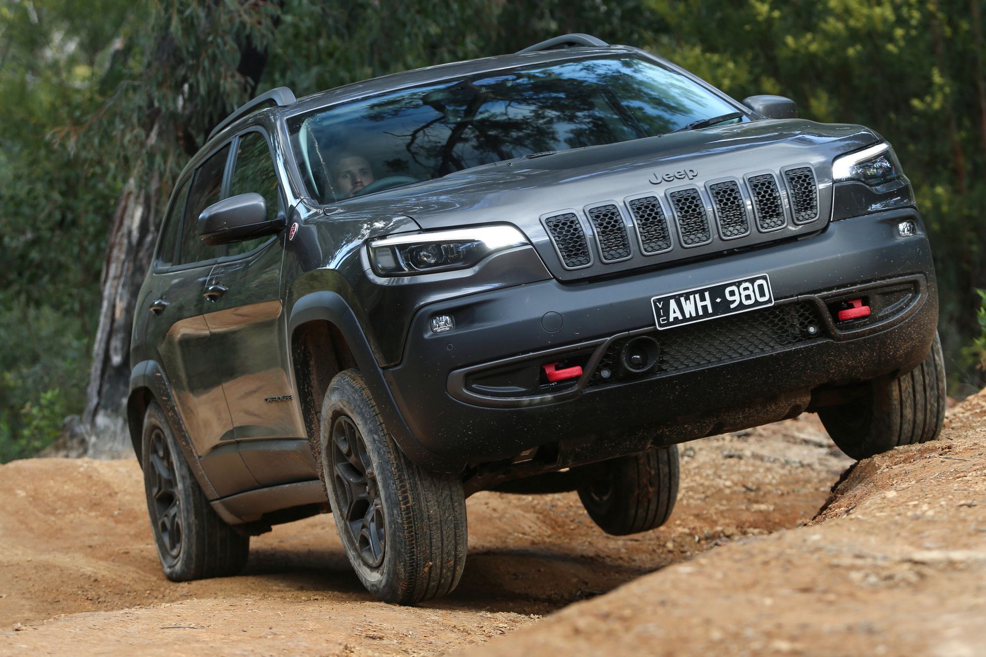 Jeep Cherokee (KL) 2013 až 2023