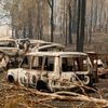 Austrálie požáry, vyhořelá auta