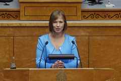 Estonsko má novou hlavu státu. Parlament poprvé zvolil do úřadu ženu