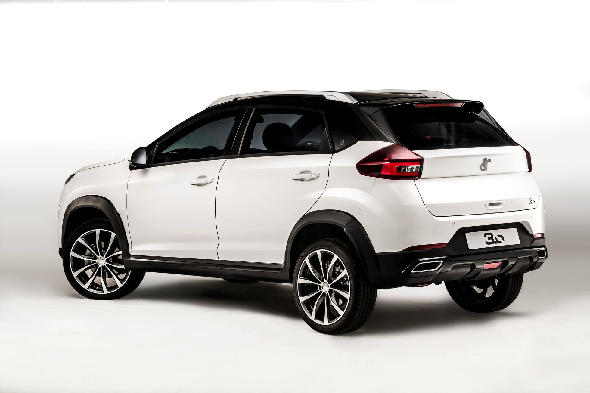 DR Automobiles modely český trh