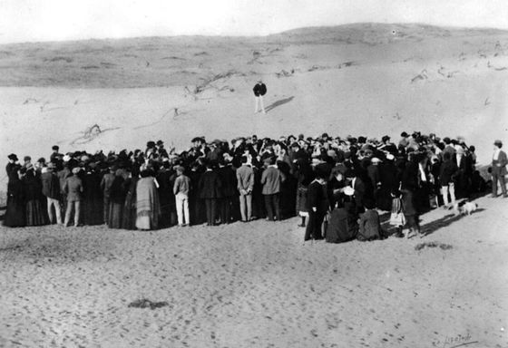 Město Tel Aviv vzniklo uprostřed plážových dun v roce 1909 (na snímku).