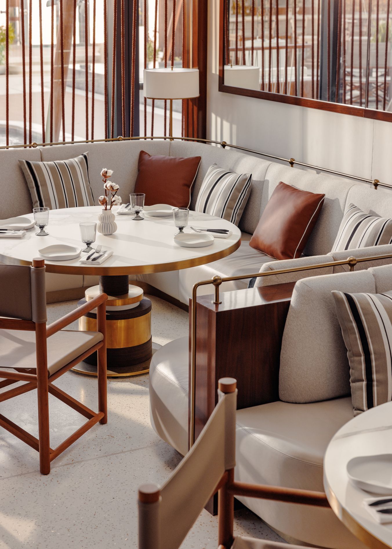 Nejdelší „zavěšený“ infinity bazén na dvojici mrakodrapů One Za’abeel