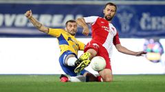 Liga, Teplice-Slavia: Davor Kukeč  - Josef Hušbauer