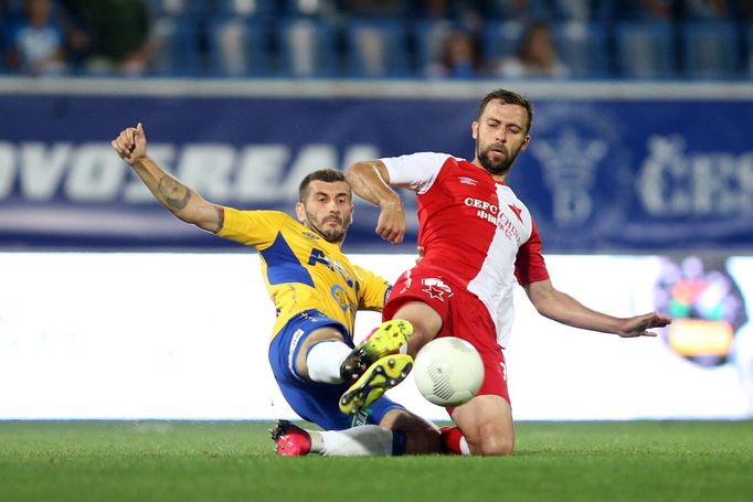 Liga, Teplice-Slavia: Davor Kukeč  - Josef Hušbauer