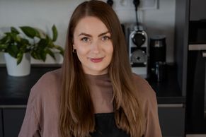 Psychologii vyměnila za perníčky. O precizní výtvory maminky na mateřské je rvačka