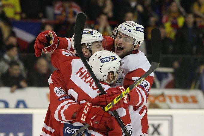 1. liga, Slavia-Č. Budějovice: radost Slavie