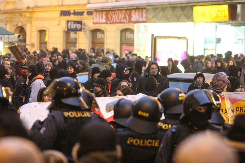 Protirežimní demonstrace
