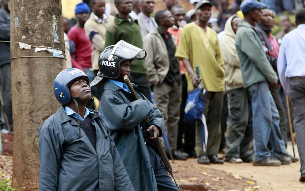 Nákupní centrum v Nairobi okupují teroristé