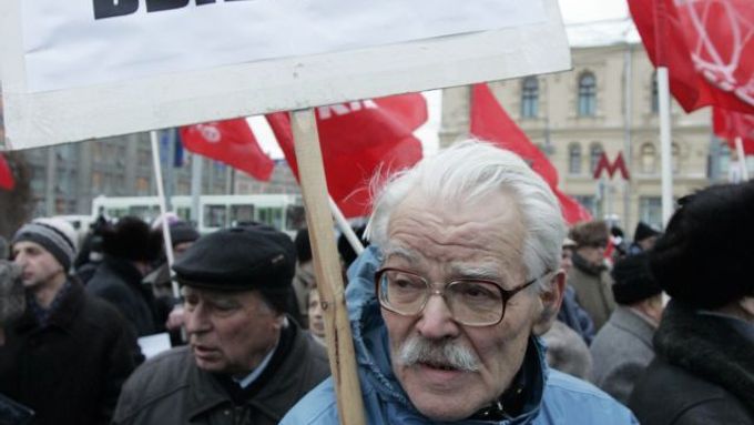 Příznivci ruských komunistů jsou podobně věrní jako jejich čeští souputníci
