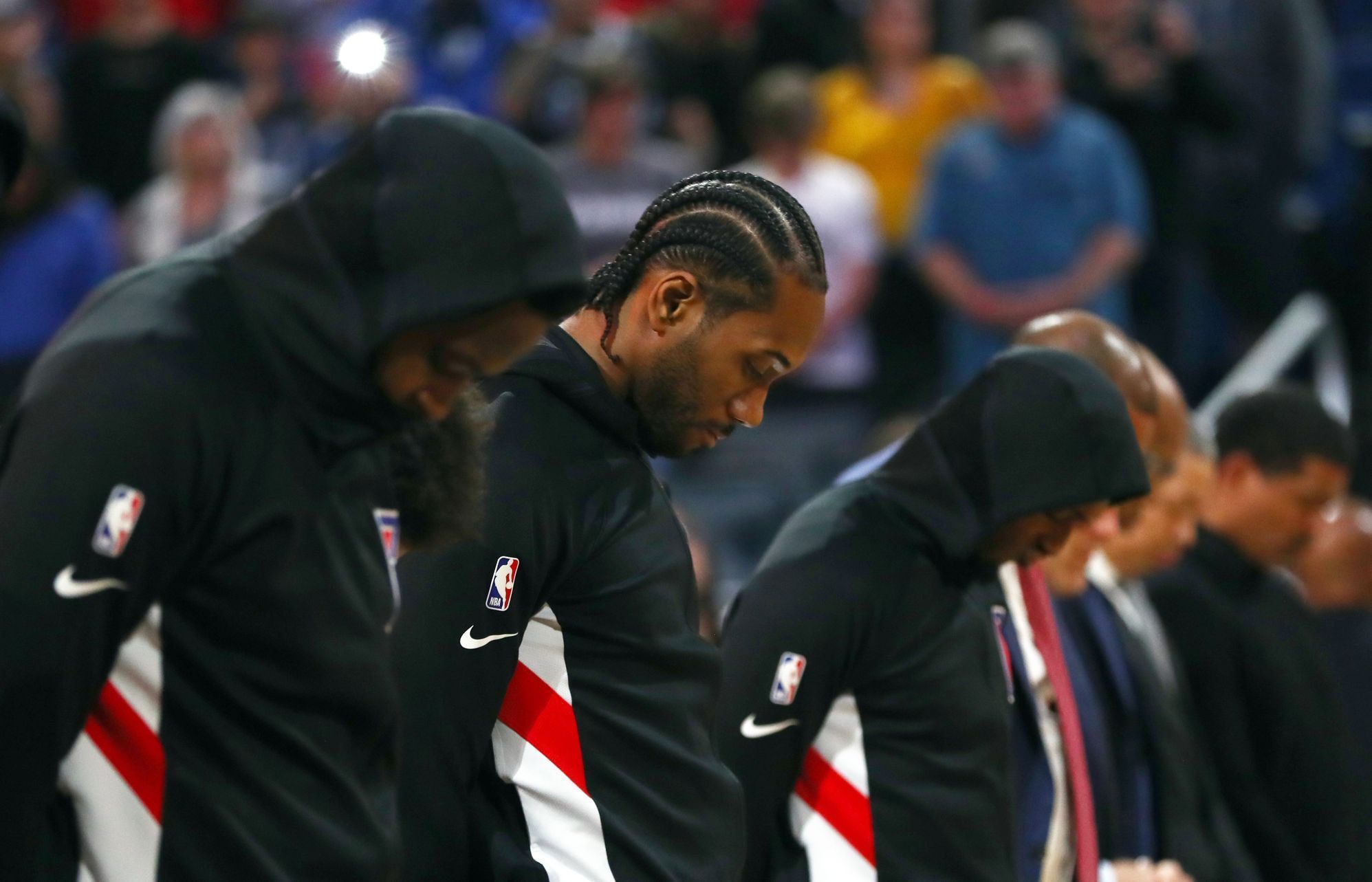 Hráči Los Angeles Clippers uctili památku Kobe Bryanta
