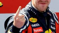 Ve Španělsku sice Vettel poprvé v sezoně přenechává pole position svému kolegovi Webberovi, ale nakonec si opět stylem start - cíl dojel pro 25 bodů.  Sekundují mu piloti McLarenu - Hamilton v Barceloně dojel druhý, Button třetí.