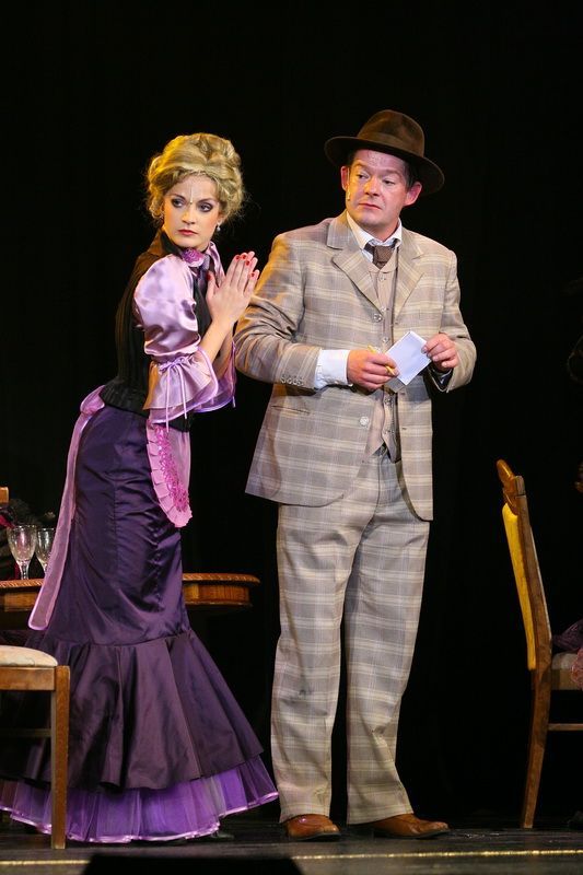 Adéla ještě nevečeřela - Aleš Háma a Šárka Vaňková