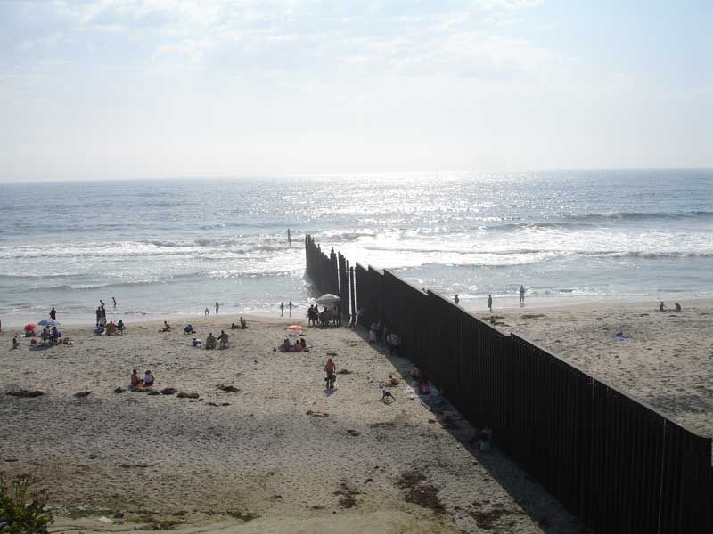Bariéra na mexicko-americké hranici