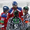 KHL, Lev Praha - Jekatěrinburg: rozhodčí