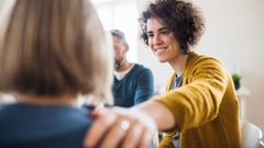 Ilustrační snímek, závislost, odvykání, přátelé, terapie, zdraví