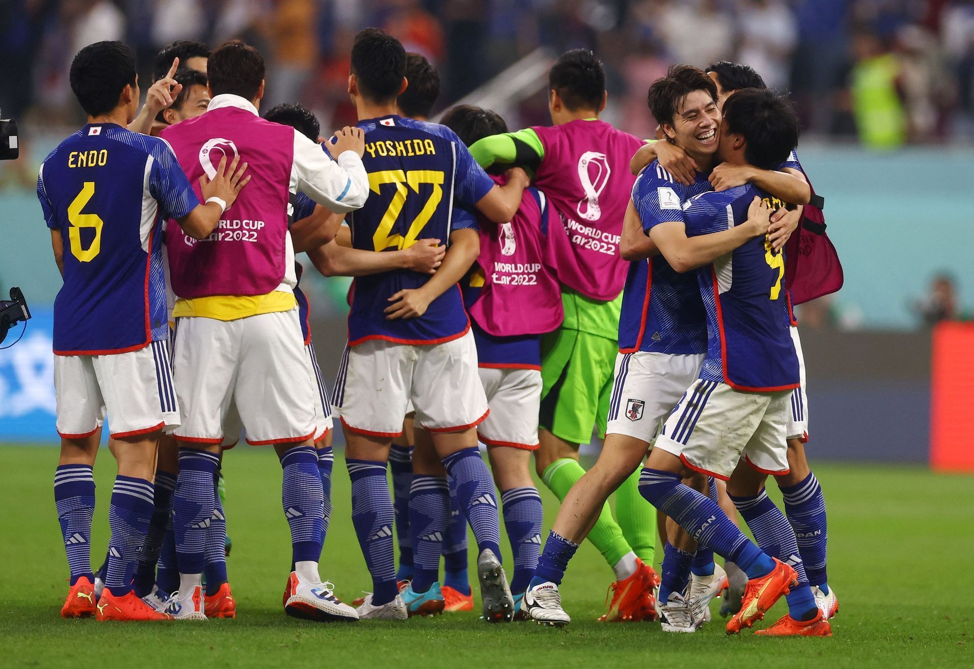 Japonci slaví vítězství v zápase MS 2022 Japonsko - Španělsko