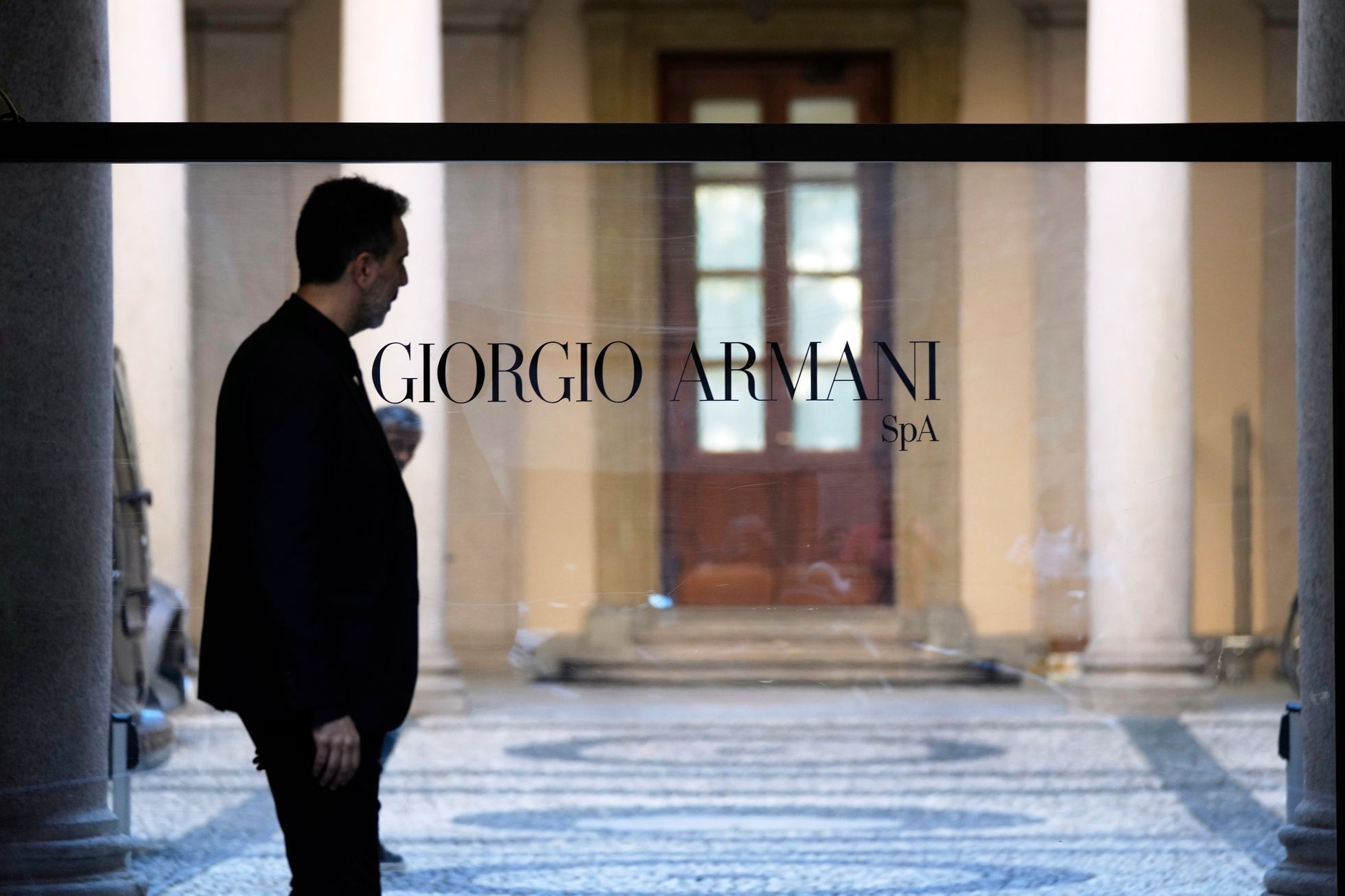Giorgio Armani, rozloučení, Milán, rakev, Miguel Angel Silvestre