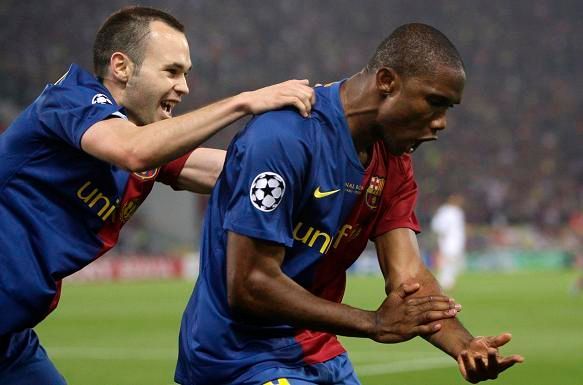 Samuel Eto´o oslavuje první branku