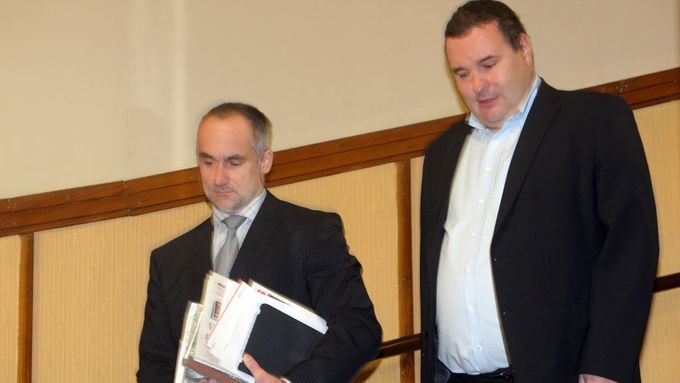 Ředitel pražského magistrátu Martin Trnka (vlevo).