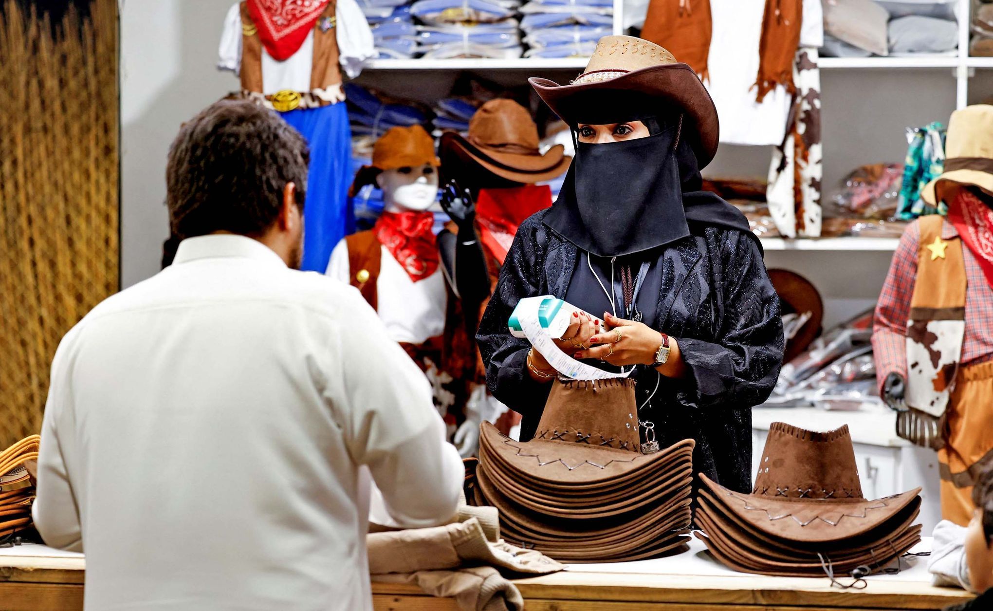 Cowboy Town, Saudská Arábie, western, zábava, indiáni, kovbojové