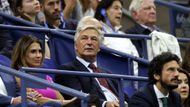 Do ochozů areálu ve Flushing Meadows zavítal například herec Alec Baldwin,