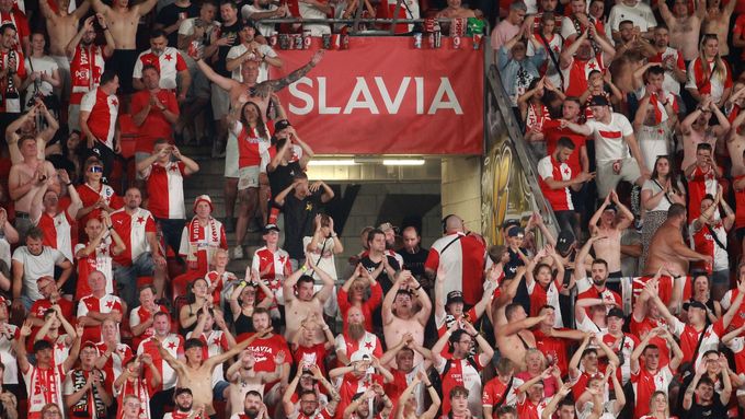 Fanoušci Slavie Praha