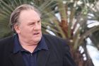 Gérard Depardieu otáčí. Obdivovatel Putina chce poslat peníze na pomoc Ukrajině