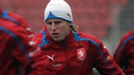 Pojďme na obránce. V Hannoveru se ihned prosadil ex-plzeňský František Rajtoral. A Vrba na jeho schopnosti nezapomněl.