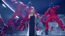 Zpěvačka Kylie Minogue při vystoupení na předávání cen Brit Awards.