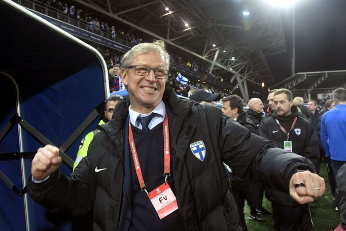 Soccer Football - Euro 2020 - Group J Qualification - Finland v Liechtenstein - Helsinki, Finland November 15, 2019. Head coach Markku Kanerva of Finland celebrates. Leht