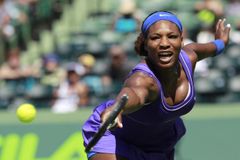 Serena Williamsová v Miami prohrála s Wozniackou