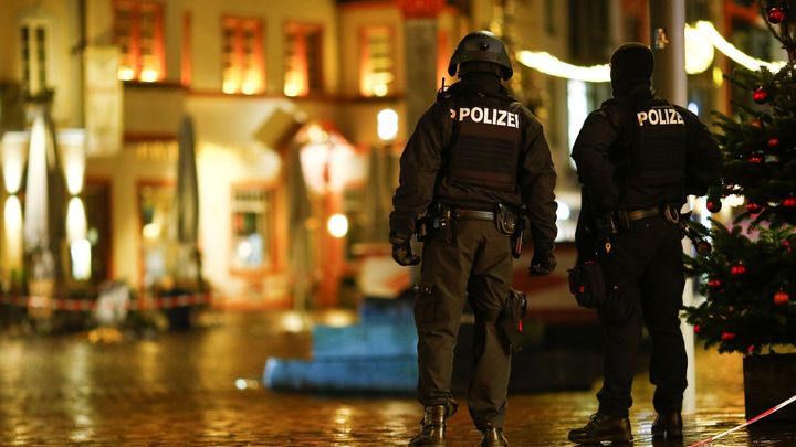 Policie vyslýchá řidiče z Trevíru. Soud rozhodne, jestli ho pošle na psychiatrii