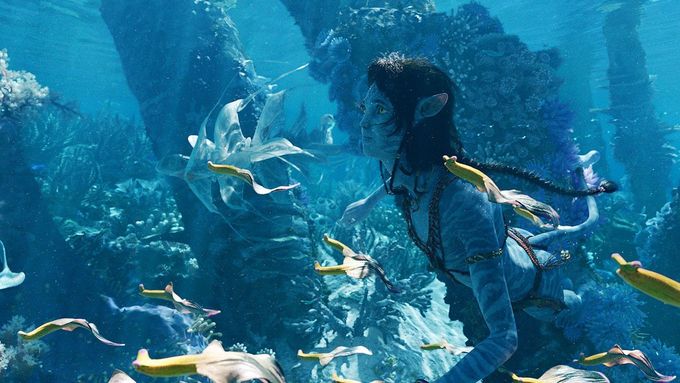 Film Avatar: The Way of Water uvedou česká kina 15. prosince.