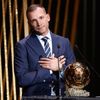 Zlatý míč 2022: Andrej Ševčenko předal cenu nejlepší fotbalistce