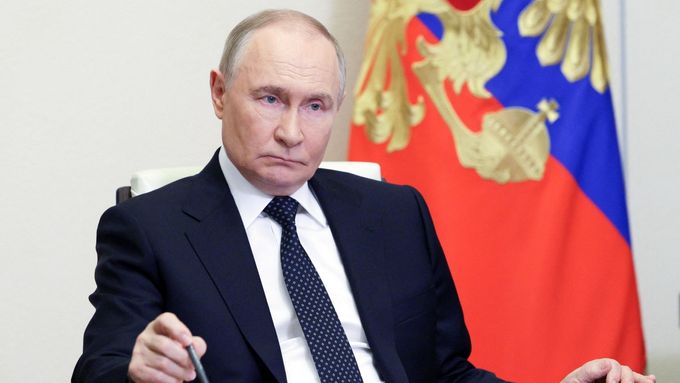 Russian President Vladimir Putin chairs a meeting with members of the government via video link at the Novo-Ogaryovo state residence outside Moscow, Russia June 4, 2025.