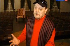 V Moskvě zemřel "neposlušný" Stalinův vnuk, divadelní režisér Alexander Burdonskij