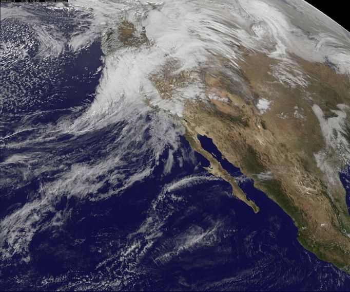 A series of storms are seen over California in this November 30, 2012 handout photo courtesy of NASA. REUTERS/NASA/Handout (UNITED STATES - Tags: ENVIRONMENT) FOR EDITORIAL USE ONLY. NOT FOR SALE FOR MARKETING OR ADVERTISING CAMPAIGNS. THIS IMAGE HAS BEEN SUPPLIED BY A THIRD PARTY. IT IS DISTRIBUTED, EXACTLY AS RECEIVED BY REUTERS, AS A SERVICE TO CLIENTS