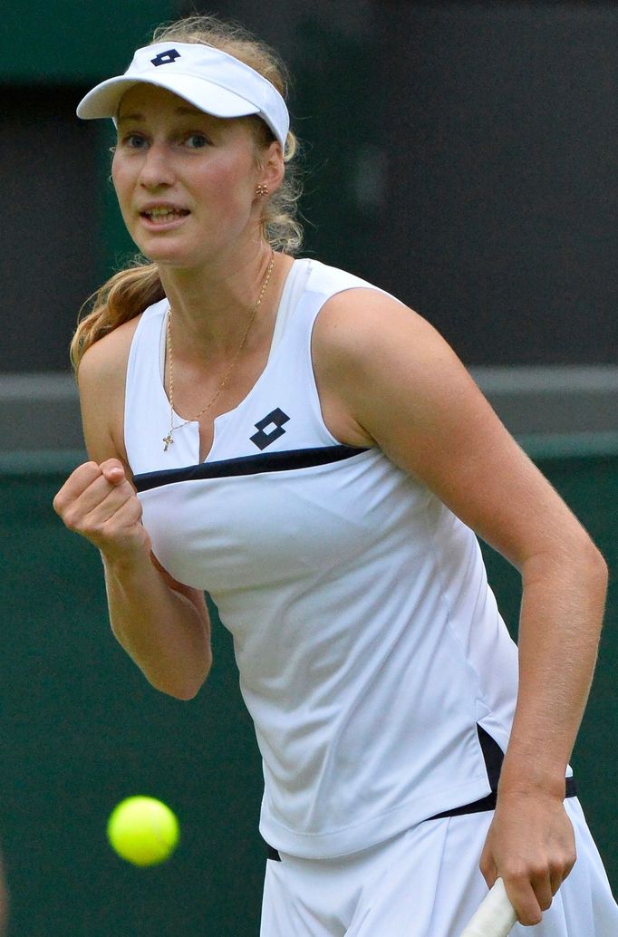 Jekatěrina Makarovová na Wimbledonu 2013.