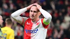 Kapitán Slavie Jan Bořil se v utkání se Zlínem mohl jen nešťastně chytat za hlavu, jeho tým na soupeře nevyzrál