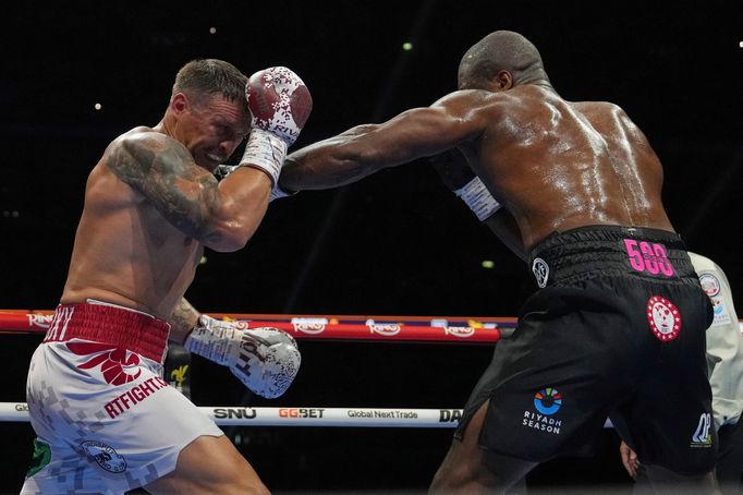 Olexander Usyk versus Daniel Dubois