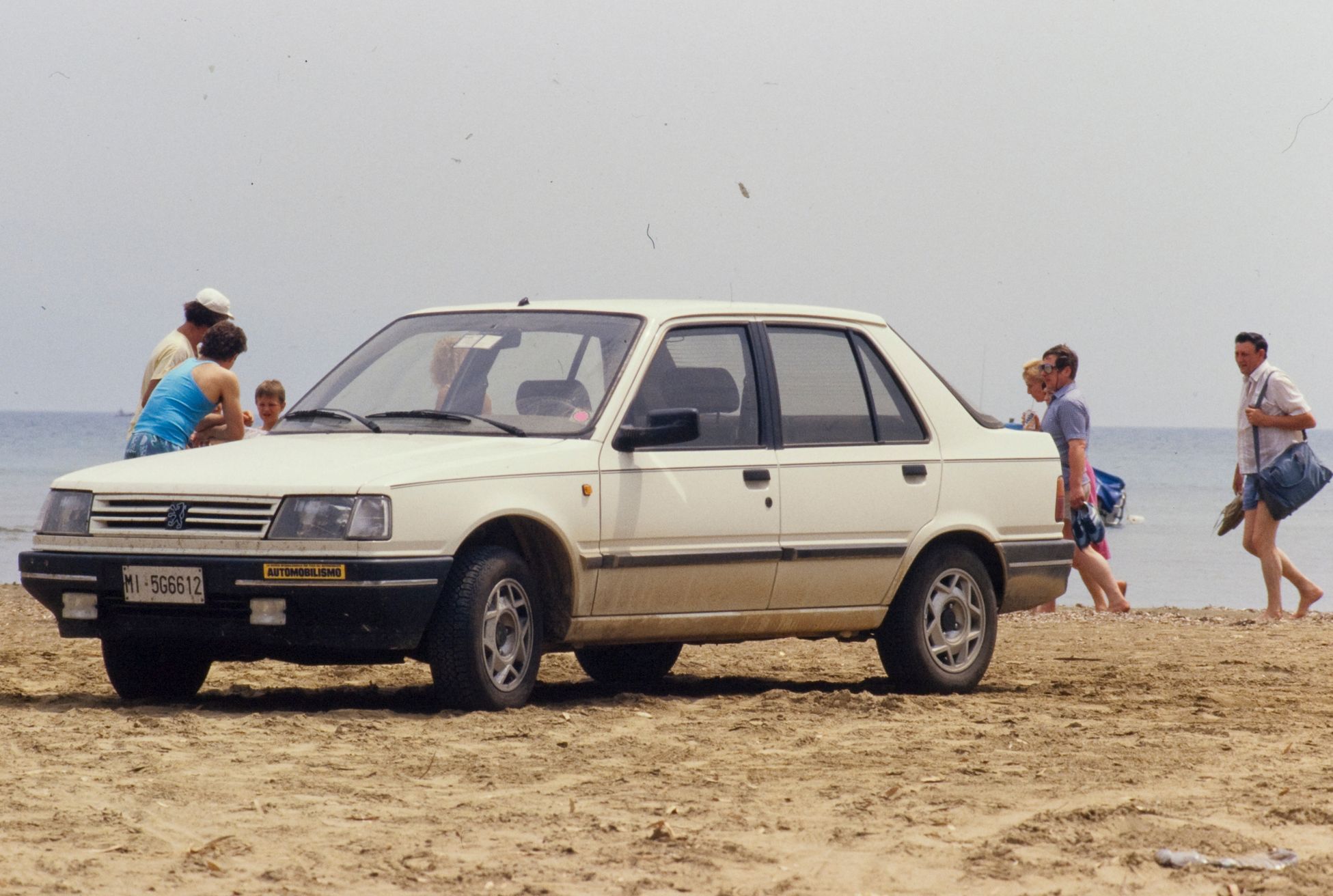 Peugeot 309