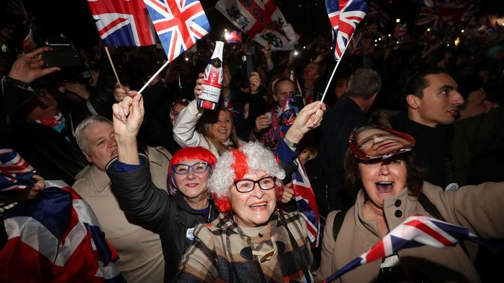 Svoboda a suverenita v dešti a bahnu. Jak šťastní brexitéři slavili v Londýně