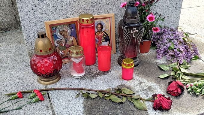 Památník padlých vojáků Rudé armády na Olšanech, 5. května 2025.