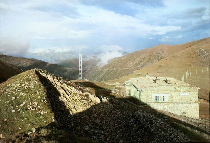 Štefánikova útulna, Nízké Tatry, 1931. Kolorovaný archivní snímek z tatranského pohoří na Slovensku.