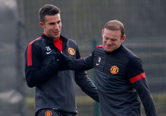 Manchester United trénuje na osmifinále LM: Rooney a Robin van Persie