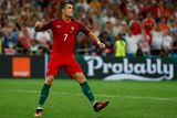 To portugalský kapitán Cristiano Ronaldo se může těšit na semifinále.